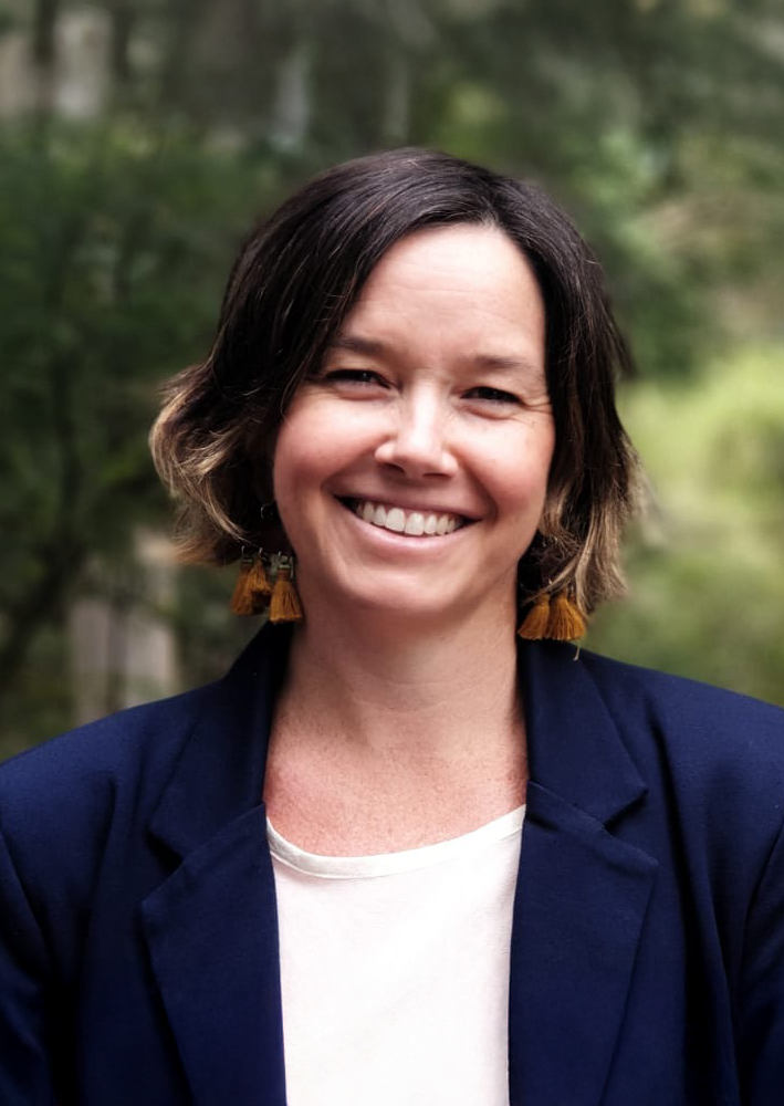 Dr Renee Knott - AHPRA registered acupuncturist and Chinese medicine herbalist at Raintree Chinese Medicine, Noosa and Maroochydore